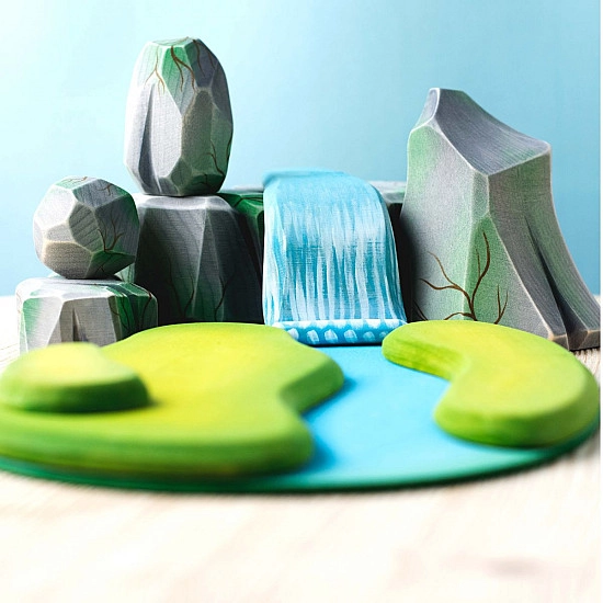 Bumbu Toys Waterval met rotsblokken met mos en rivier - SET