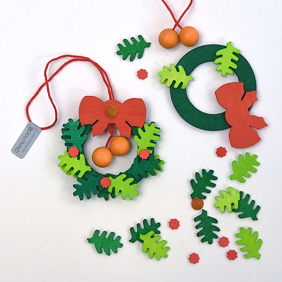 Graupner Kersthanger adventskrans met kerstballen groen