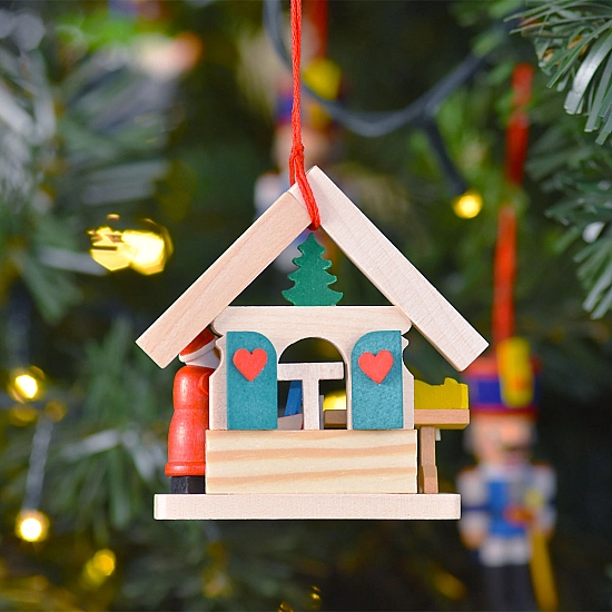 Graupner Kersthanger huisje van de kerstman in de werkplaats