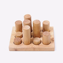 Stapel en sorteerspel: Rollers naturel in sorteerbord