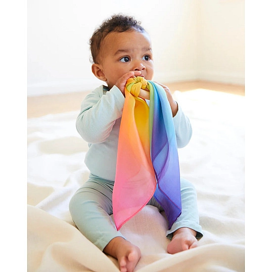 Sarah's Silks Speelzijde en houten bijtring regenboog